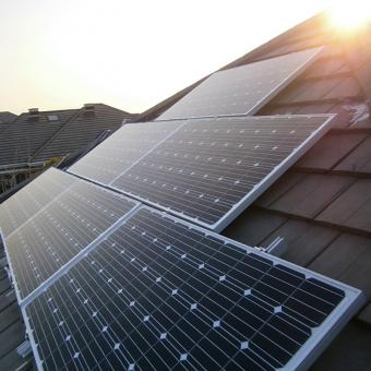 Metal çatı Güneş paneli braketi
